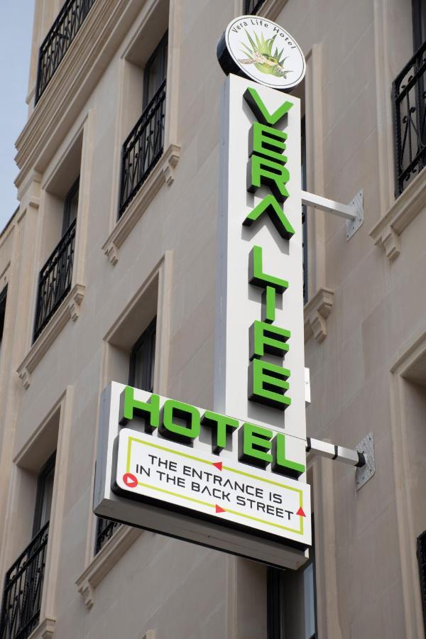 Vera Life Hotel Istanboel Buitenkant foto
